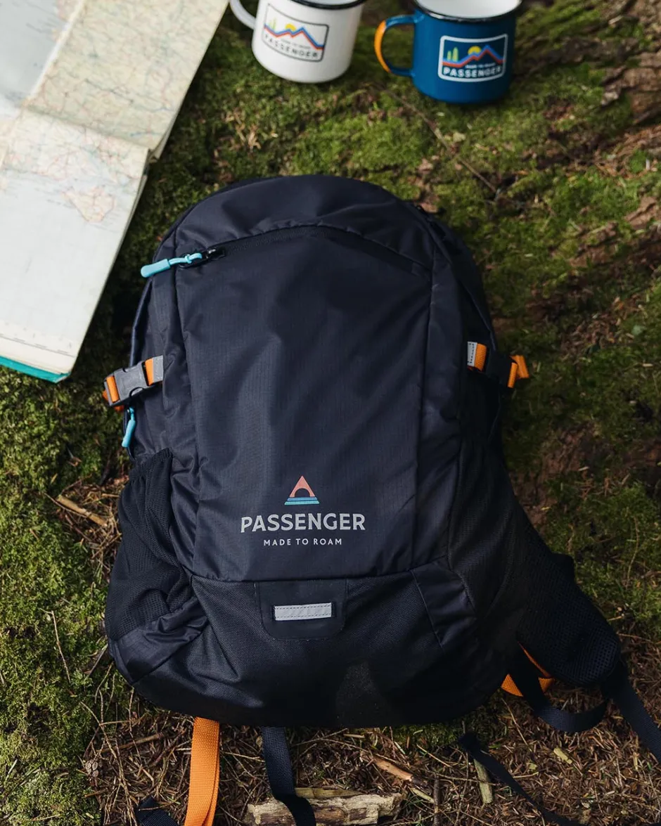 Backpacks & Bags|Backpacks & Bags>Passenger Track Recycled 20L Backpack Black