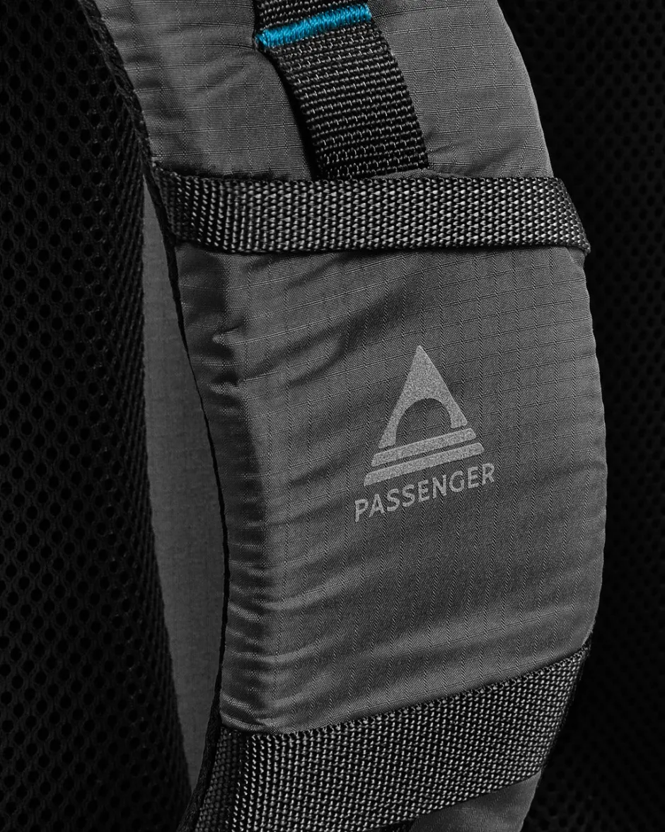 Backpacks & Bags|Backpacks & Bags>Passenger Track Recycled 20L Backpack Black