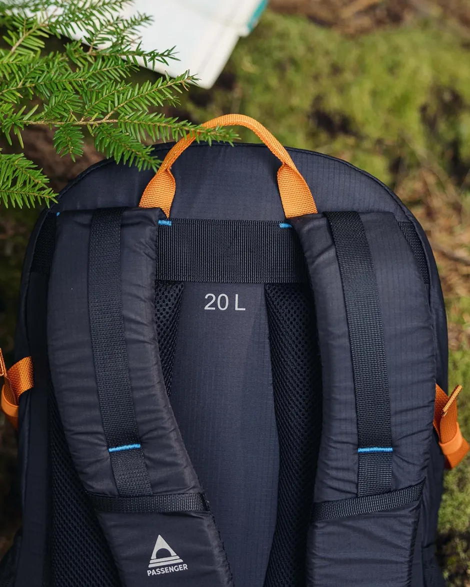 Backpacks & Bags|Backpacks & Bags>Floris van Bommel Track Recycled 20L Backpack Black