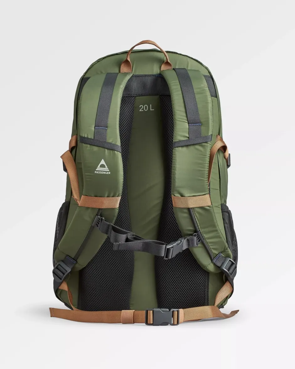 Backpacks & Bags|Backpacks & Bags>Passenger Track Recycled 20L Backpack Fir Tree