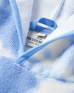 Towels|Changing Robes & Ponchos><noscript><img width=