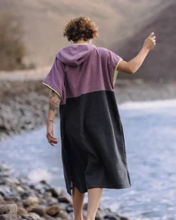 Towels|Changing Robes & Ponchos><noscript><img width=