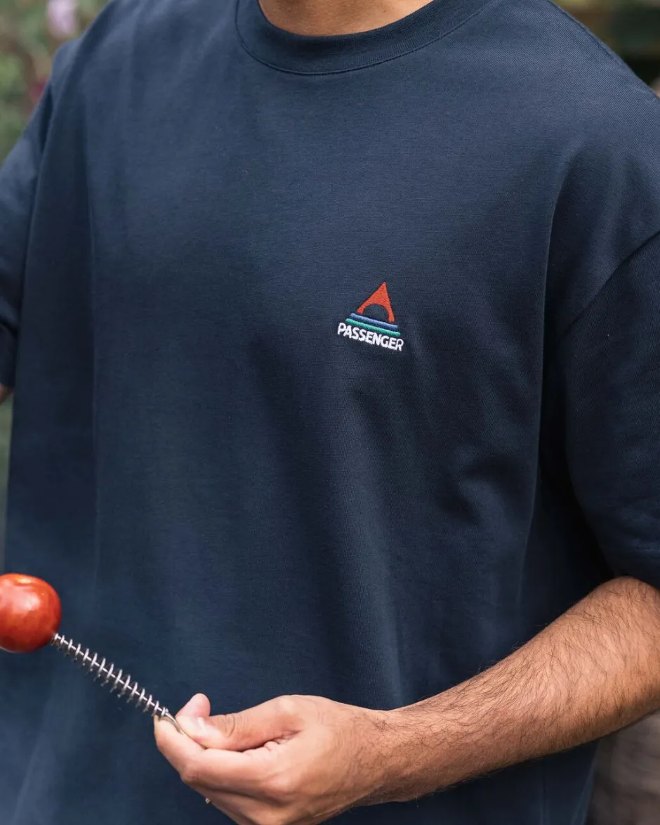 T-Shirts & Tank Tops|Men's Outlet>Passenger Vita Organic Relaxed Fit T-Shirt Deep Navy