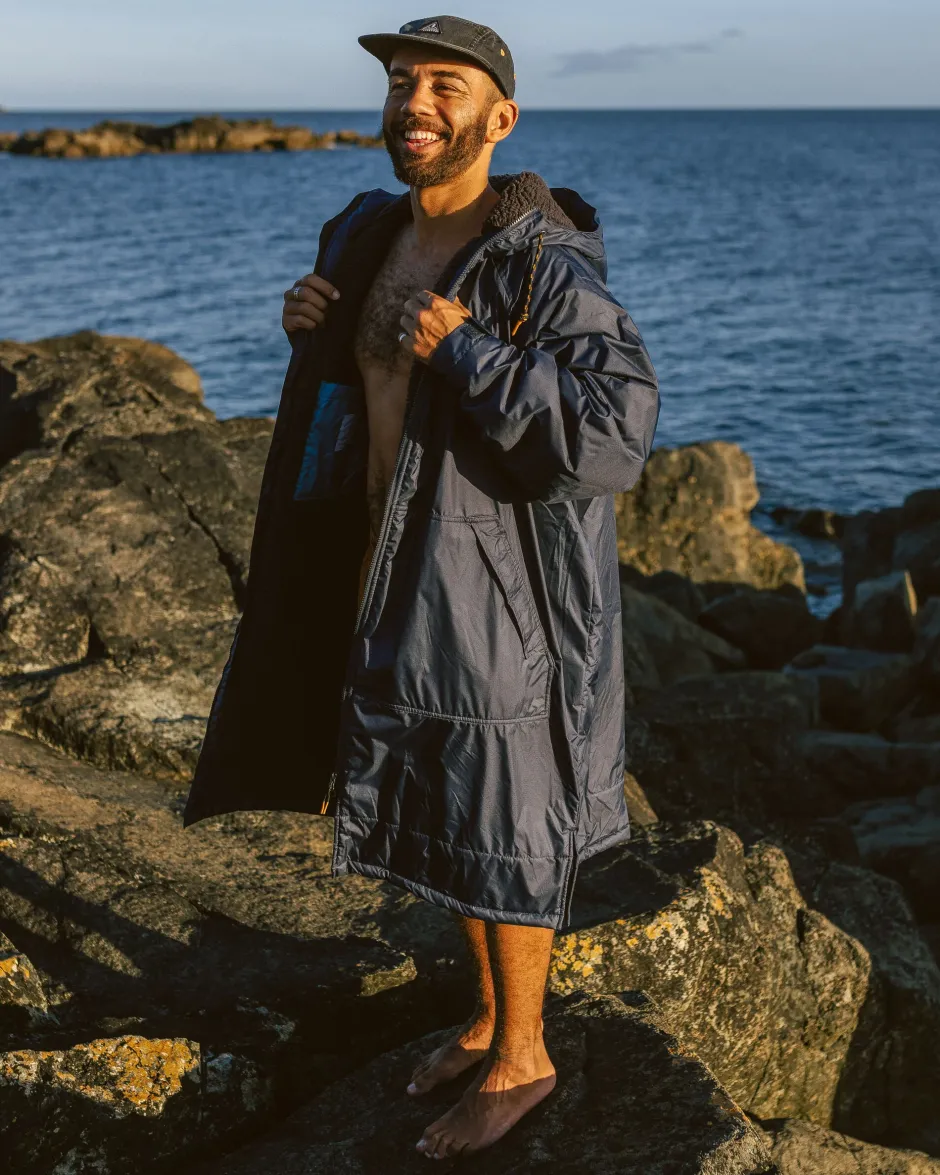 Changing Robes & Ponchos|Changing Robes & Surf Ponchos>Passenger Waves Recycled Sherpa Lined Changing Robe Rich Navy