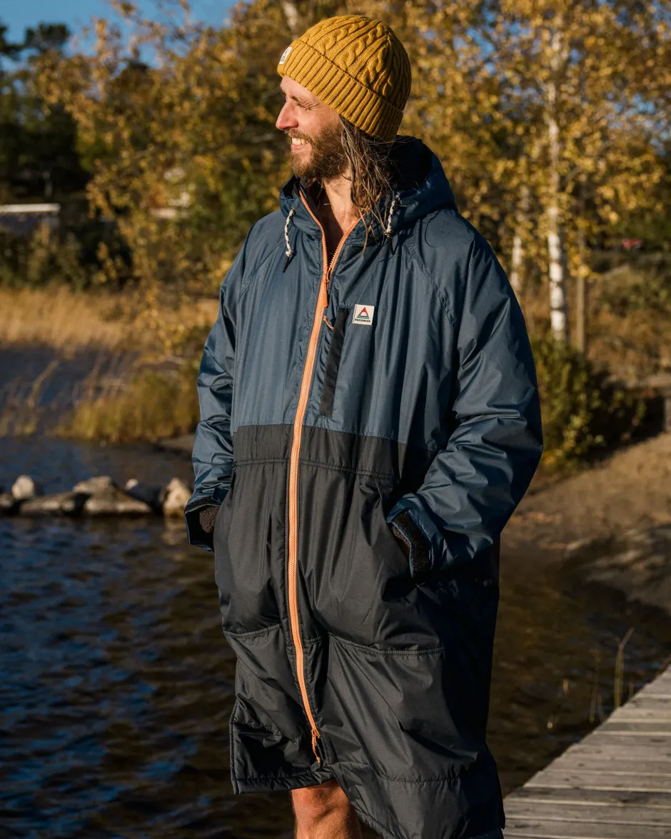 Changing Robes & Ponchos|Changing Robes & Surf Ponchos>Passenger Waves Recycled Sherpa Lined Changing Robe Dark Denim/ Deep Navy